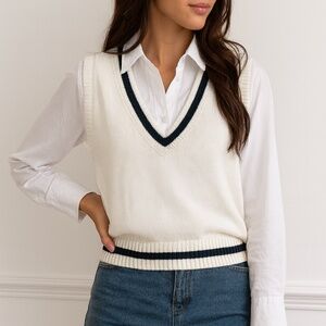 Aritzia Sunday Best Sweater Vest